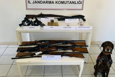 Büyük Operasyon: Jandarma Silah, Mühimmat ve Uyuşturucu Ele Geçirdi, 12 Şüpheli Yakalandı
