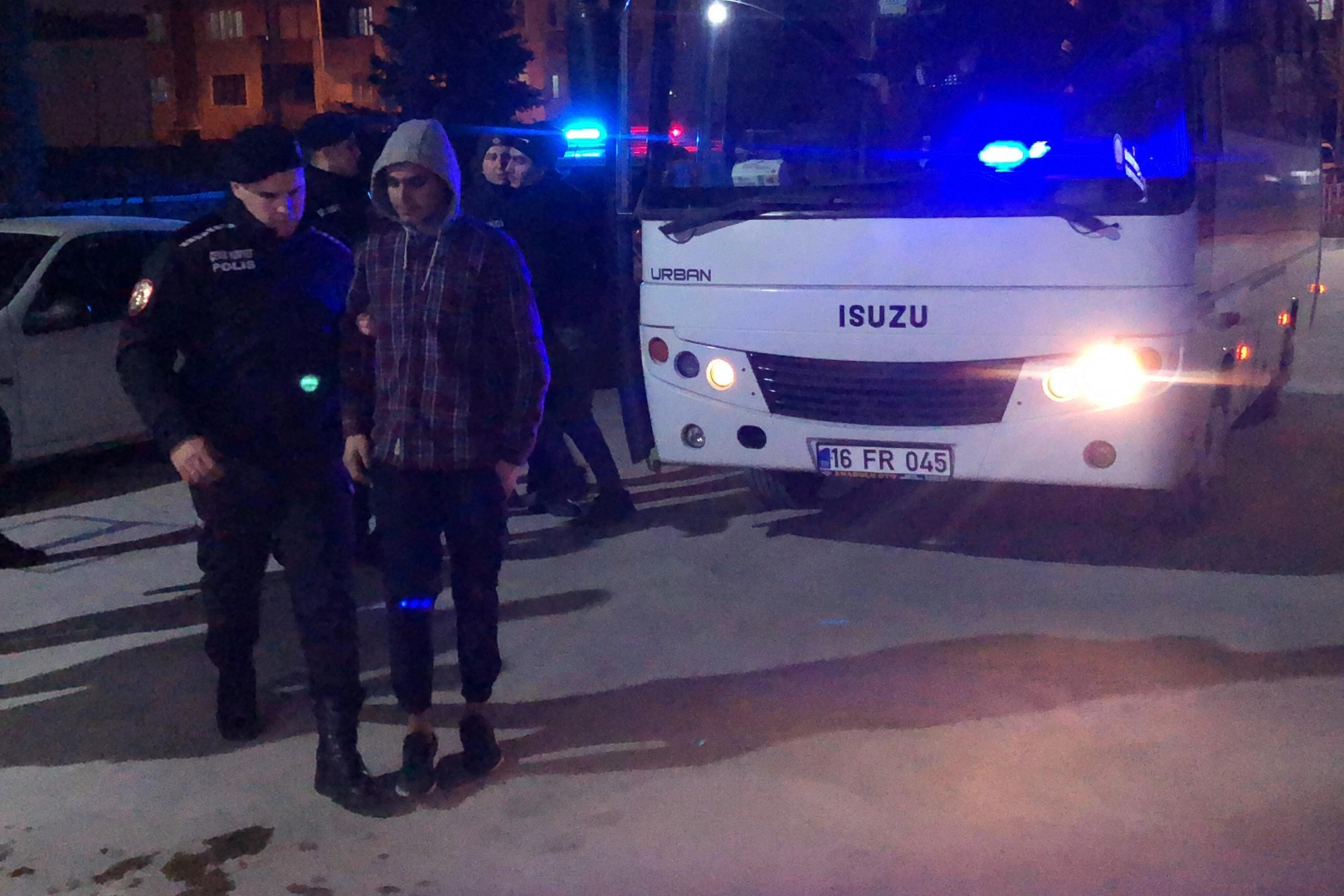 30 kaçak göçmen yakalandı