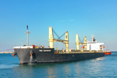 Yemen Açıklarında Yunanistan’a Ait Yük Gemisi Füze Saldırısına Uğradı: Kayıp ve Yaralılar Var