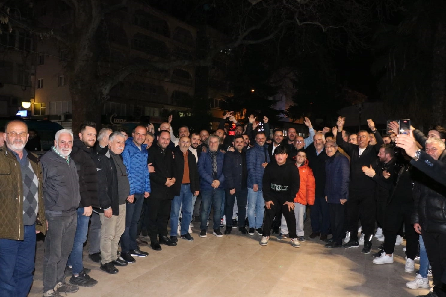 Dinçer: "24 saat ulaşılabilir belediye olacak"