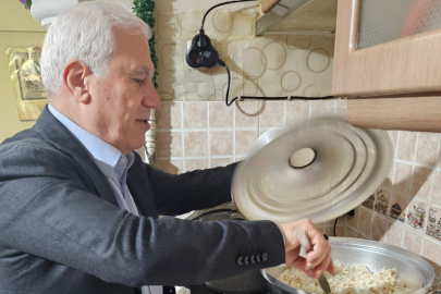 Mustafa Bozbey ilk iftarını Güler ailesiyle yaptı