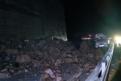 Bitlis’te etkili olan yağış heyelana neden oldu