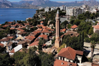 Antalya'nın Kalabalık Semtlerindeki Sıradışı Seçmen Sayısı Şok Etti!