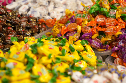 Bayram şekerleri tezgahlardaki yerini aldı