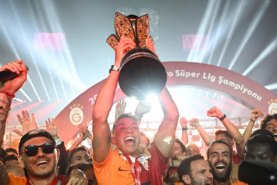 Galatasaray Tarih Yazdı: Süper Kupa İle Dünya Futbolunda Zirveye Yükseldi!