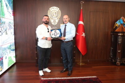 Şüpheliyi Yakalayan Vatandaşa Ödül Verildi