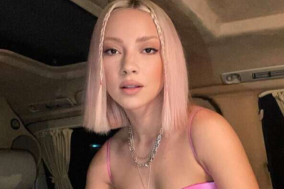 Ece Seçkin'nin sahne kostümüne takipçileri yorum yağdırdı!