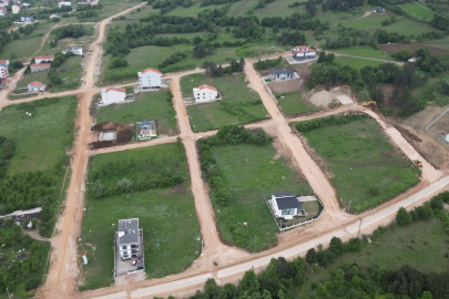 Yeniceköy Mahallesinde yeni yollar açılıyor