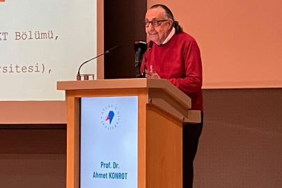 Uzmanlar, Dil ve Beyin İlişkisini Sempozyumda Ele Aldı