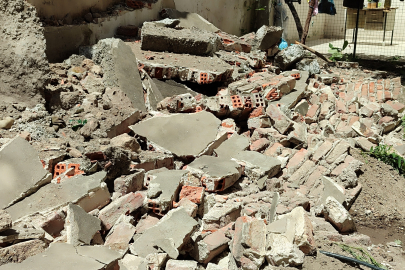 İstinat Duvarının Çöktü!