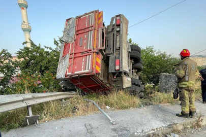Feci Trafik Kazası!