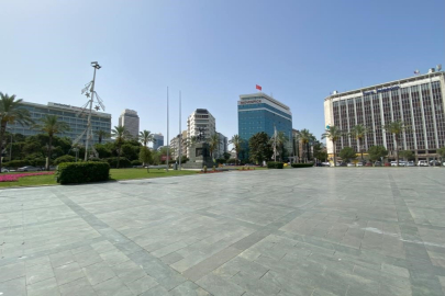 İzmir'de 42 Yıllık Sıcaklık Rekoru Kırıldı: Tarihi Sıcaklık Dalgası