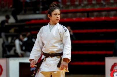 Judocu Zeynep Öztürk'ten Milli Başarı