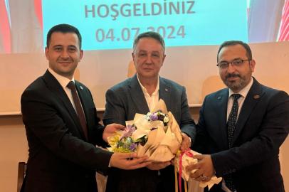 Büyük Birlik Partisinde Bayrak Değişimi