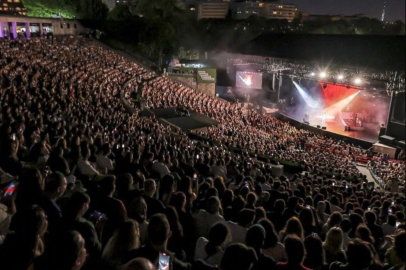 Eylül ve Ekim aylarında o sanatçılar Harbiye'de!