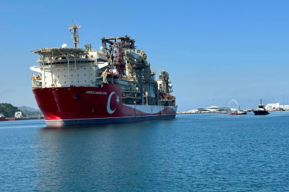 Abdülhamid Han Sondaj Gemisi Zonguldak'ta