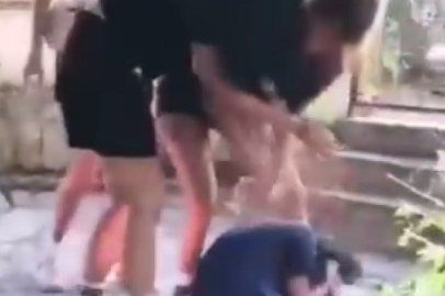 Kız Kavgası Görenleri Şaşırttı