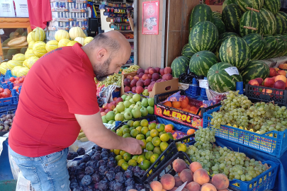 Kış meyveleri tezgahlarda yerini almaya başladı
