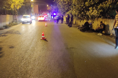 Polise Çarpıp Olay Yerinden Kaçtı