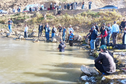 Kaplıcaya girip hayatlarını kaybettiler