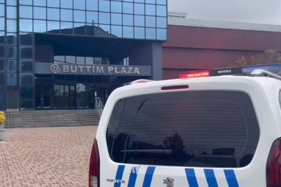 Kar Maskeli Saldırgan Takip Ettiği Kişiyi Bacağından Vurup Kaçtı