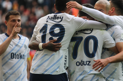 Fenerbahçe Kazanmaya Devam Ediyor