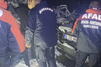 Yalova'da 4 Kişi Karda Mahsur Kaldı