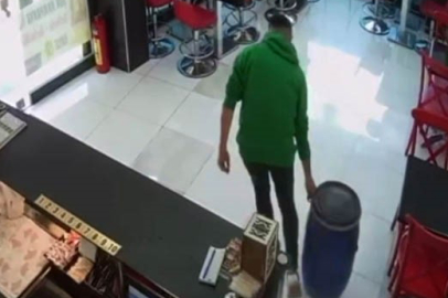 Sultangazi'de Atık Yağ Hırsızı