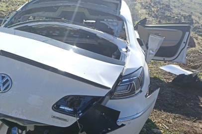 Çakmak Gazı Tüpü Arabayı Patlattı