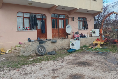 Eline Aldığı Bıçakla, Arkadaşını Öldürdü