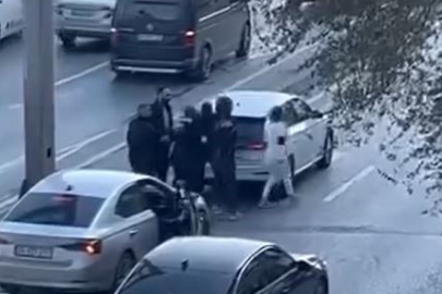 E-5'te Kavga:Kavganın ortasında kalan hamile bir kadın fenalaştı