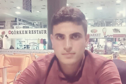 Düğünde Kafasına Mermi İsabet Eden Genç Öldü