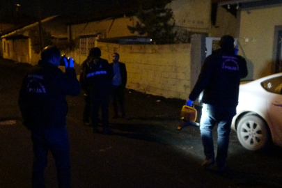 Aile İçinde Çıkan Kavgada Bıçaklar Konuştu!