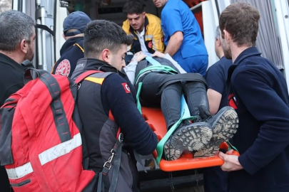 Peribacaları Arasında Mahsur Kalan Turisti Ekipler Kurtardı