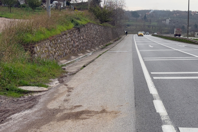 Karşıdan Karşıya Geçmek İsterken Canından Oldu