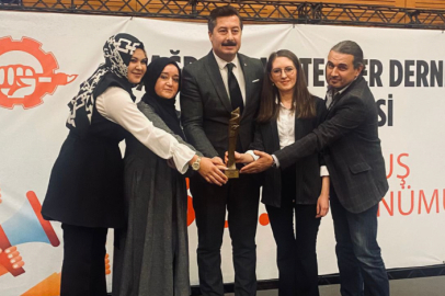 Ercan Özel, Çağdaş Gazeteciler Derneği Ödül Töreni'nde!