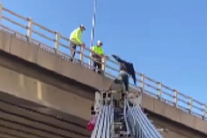 İzmir’de Üniversite Öğrencisi Köprüden Atladı: Görenler Gözlerine İnanamadı