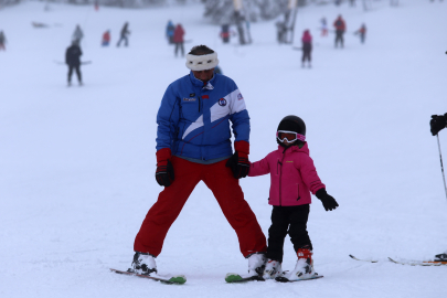 Uludağ’da Kayak Sezonu Devam Ediyor
