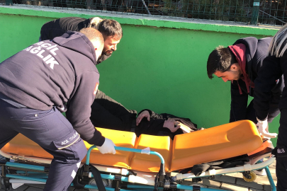 Alkolü Fazla Kaçırınca Kaldırıma Yığılıp Kaldı