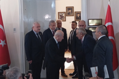 Ankara'da Tarihi Buluşma: DEM Parti Heyeti MHP Lideri Bahçeli ile Görüştü