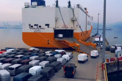 Bursa'nın İhracatını Yüzde 83 Oranındaki Katkı ile Otomotiv ve Yan Sanayi Sırtladı