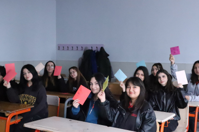 Bursa İle Kahramanmaraş Arasında 'Mektup Kardeşliği'