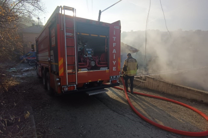 Ankara'da Gecekondu Yangını Korkuttu