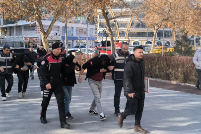 'Kombi bakım kampanyası' bahanesiyle 150 kişiyi dolandıran 4 şüpheli yakalandı