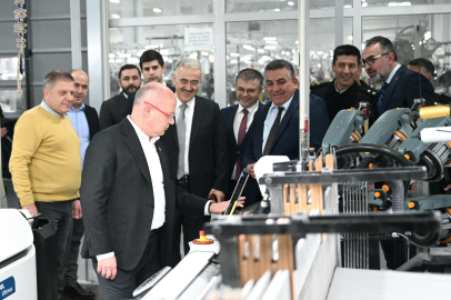 Davut Gürkan Erşat Tekstil Fabrikası'na, "Bursa Ekonomisine katkılarınız değerli"