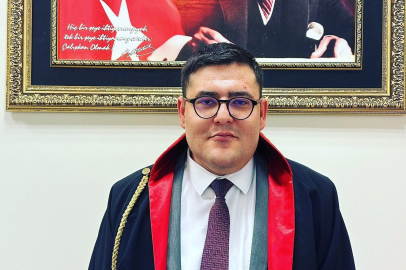 Adana’da Savcı Adayı İntihar Notu Paylaştıktan Sonra Ölü Bulundu