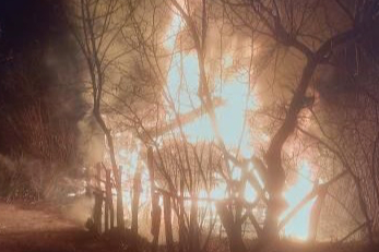 Dedelerinin Samanlığında Oyun Oynayan Çocuklar Yangına Neden Oldu