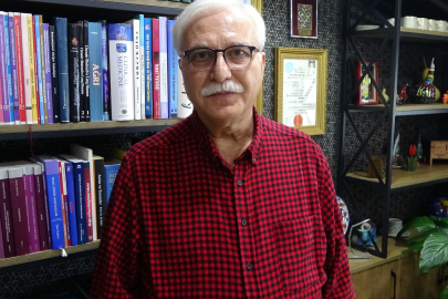 Prof. Dr. Tevfik Özlü: "Günde en az 2-3 litre su tüketilirse balgam kolaylıkla temizlenir"