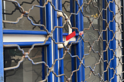 Su Şişesi İçerisinde Sahte Alkol Satan Lokanta Mühürlendi