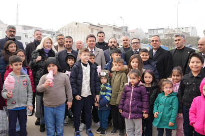 Erkan Aydın, Yunuseli'nde Çadır Sanat Merkezi ve Kütüphane Açılışını Gerçekleştirdi